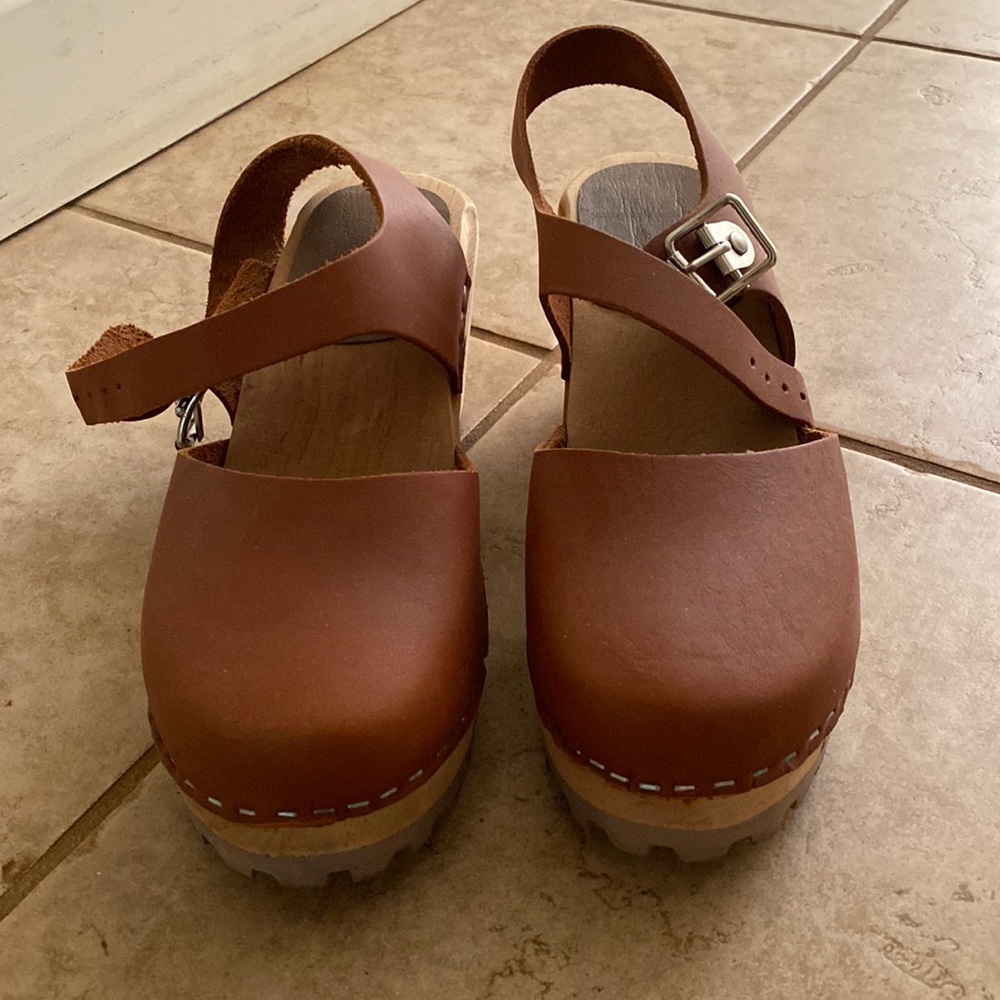 Mia Clogs